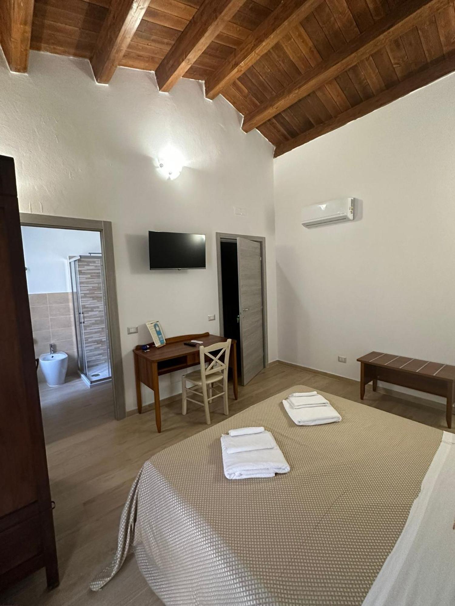 B&B Vittorio Emanuele Cirò Marina Eksteriør billede