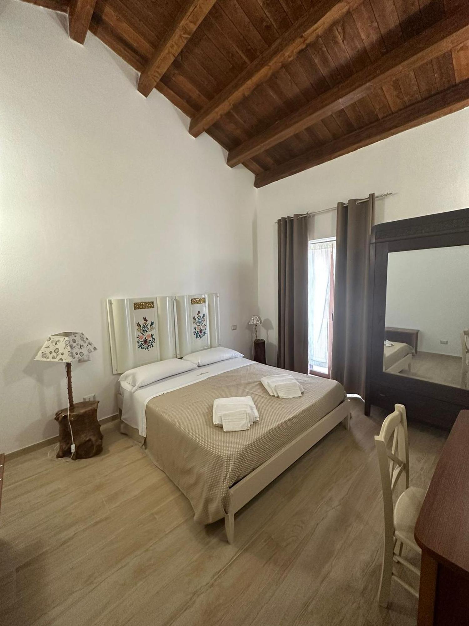 B&B Vittorio Emanuele Cirò Marina Eksteriør billede